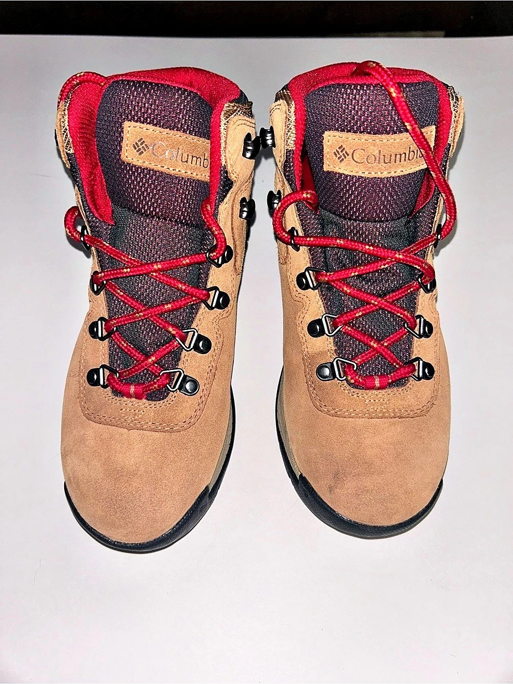 Columbia Newton Ridge Plus Waterproof Amped Hiking Boot Women's Hiking Boots US